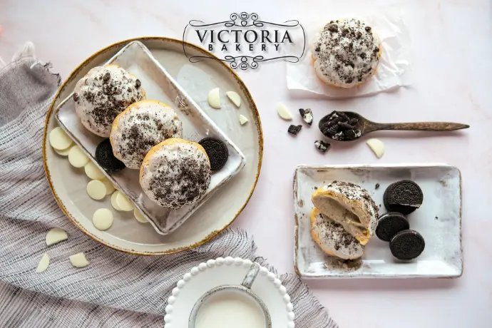 Cookies & Cream Cream Puff (Box of 20)